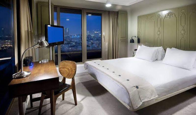 Hotel The Cettia 4*